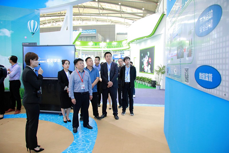 陕西跳高高试玩集团携“绿水青山”亮相丝博会｜副省长魏增军旅行