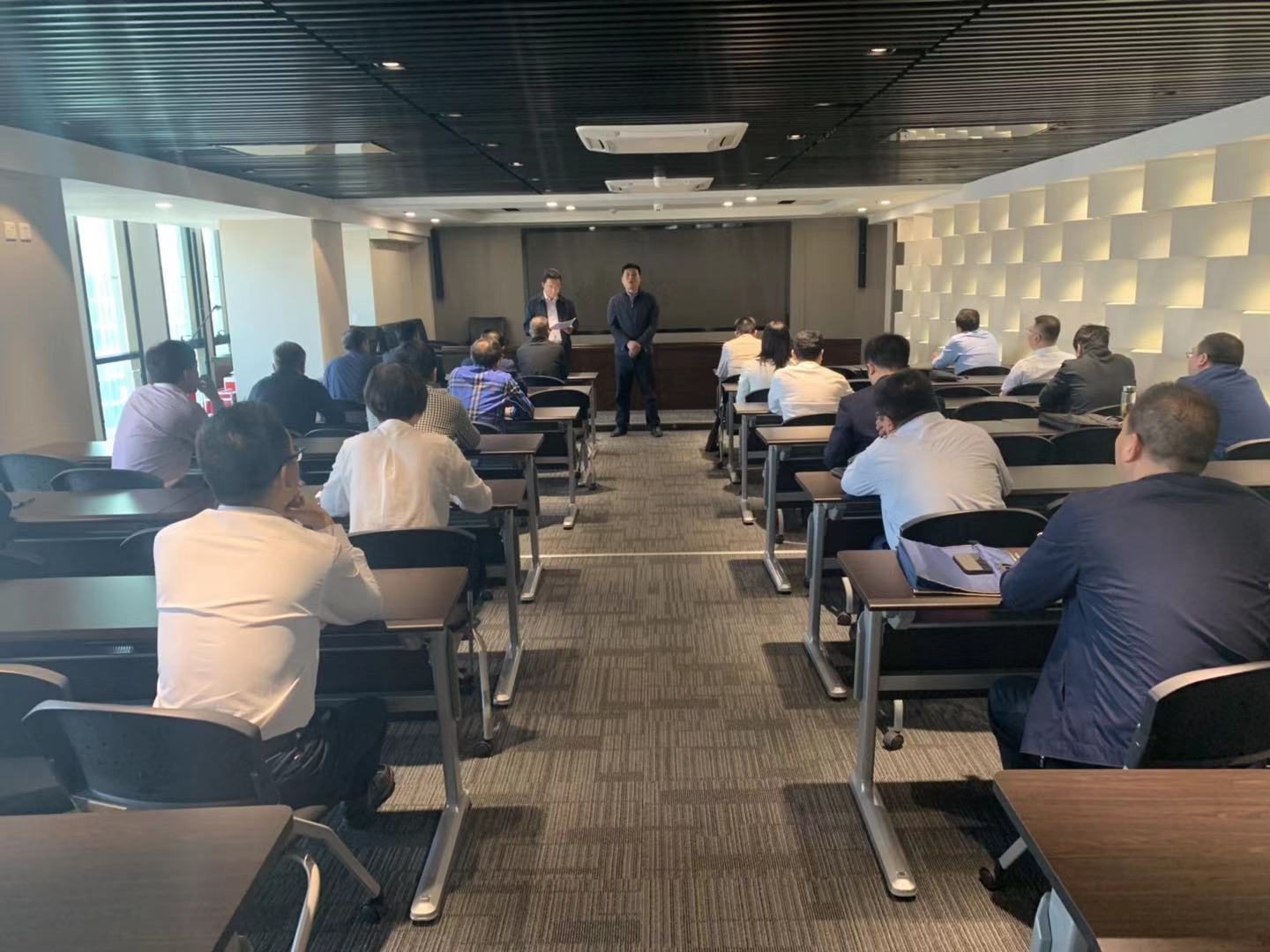 陕西跳高高试玩集团纪委组织开展纪律教育学习宣传月知识测试