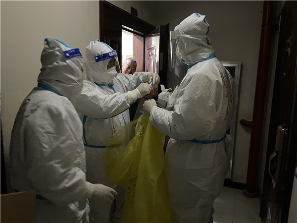 陕西跳高高试玩集团：响彻在战“疫”前线的入党誓词