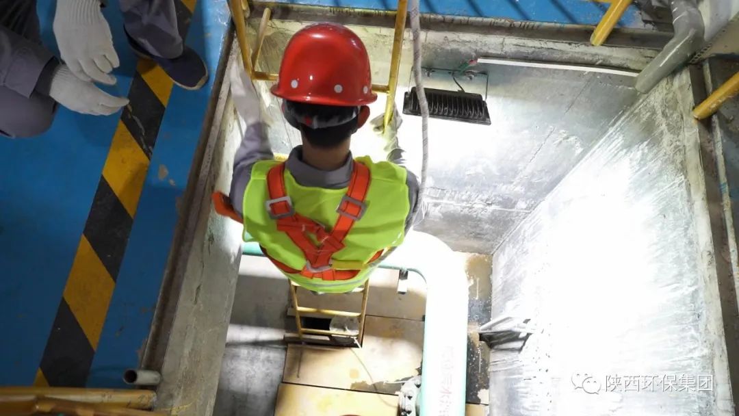 有限空间·无限清静｜陕西跳高高试玩集团举行2023年有限空间应急演练