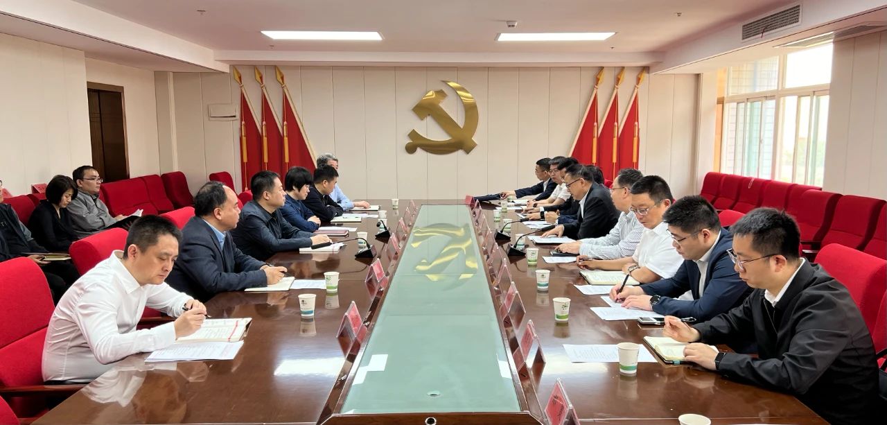 陕西跳高高试玩集团与咸阳市生态情形局座谈交流